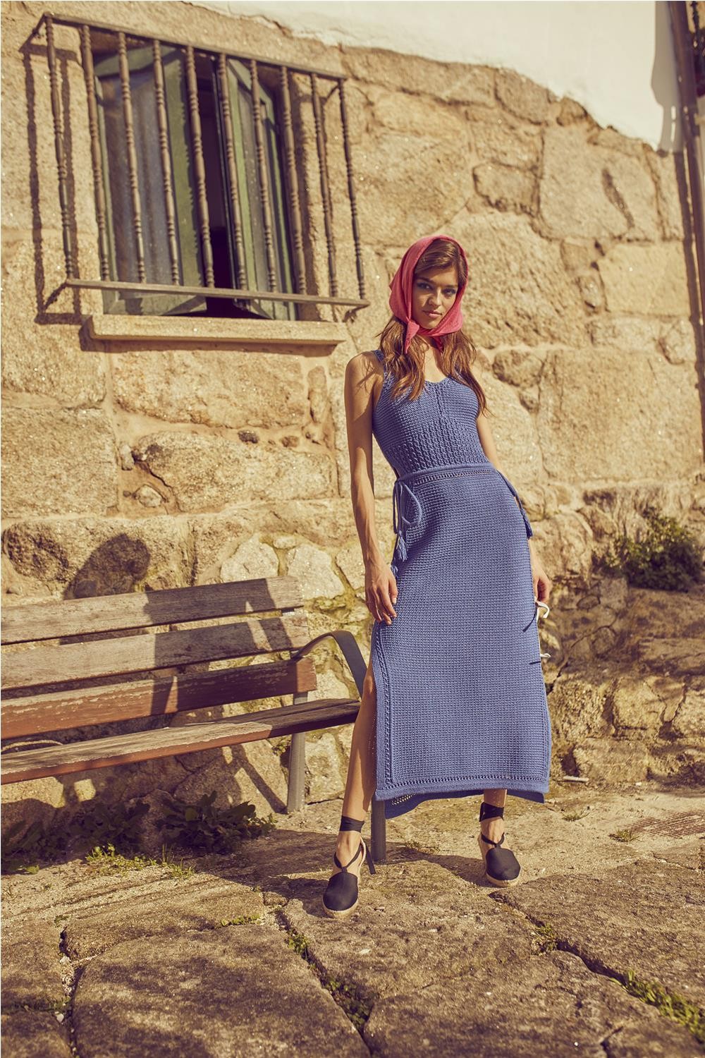 Vestido de punto de mujer...