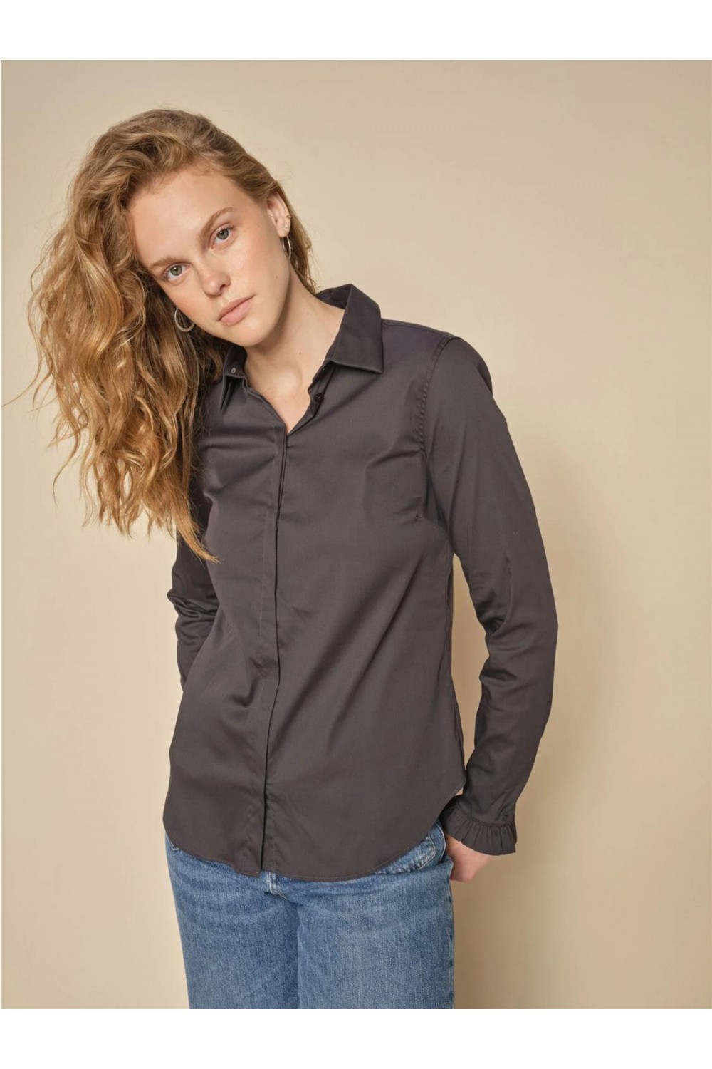 Camisa basica de mujer...