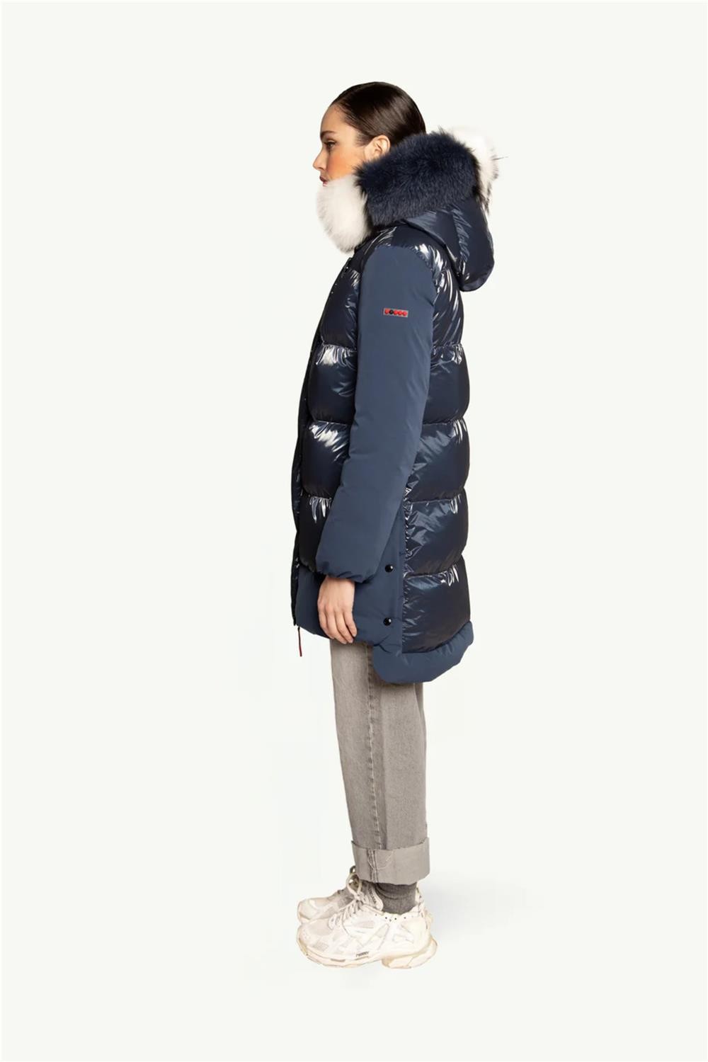 Plumas de mujer ASHERA Dichi largo... Plumas de mujer ASHERA Dichi largo...