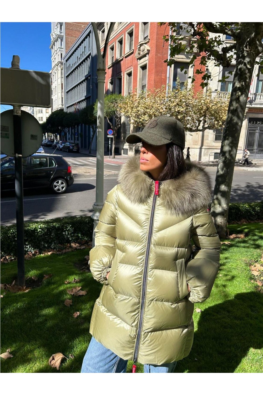 Plumas de mujer ALITA Dichi tres... Plumas de mujer ALITA Dichi tres...