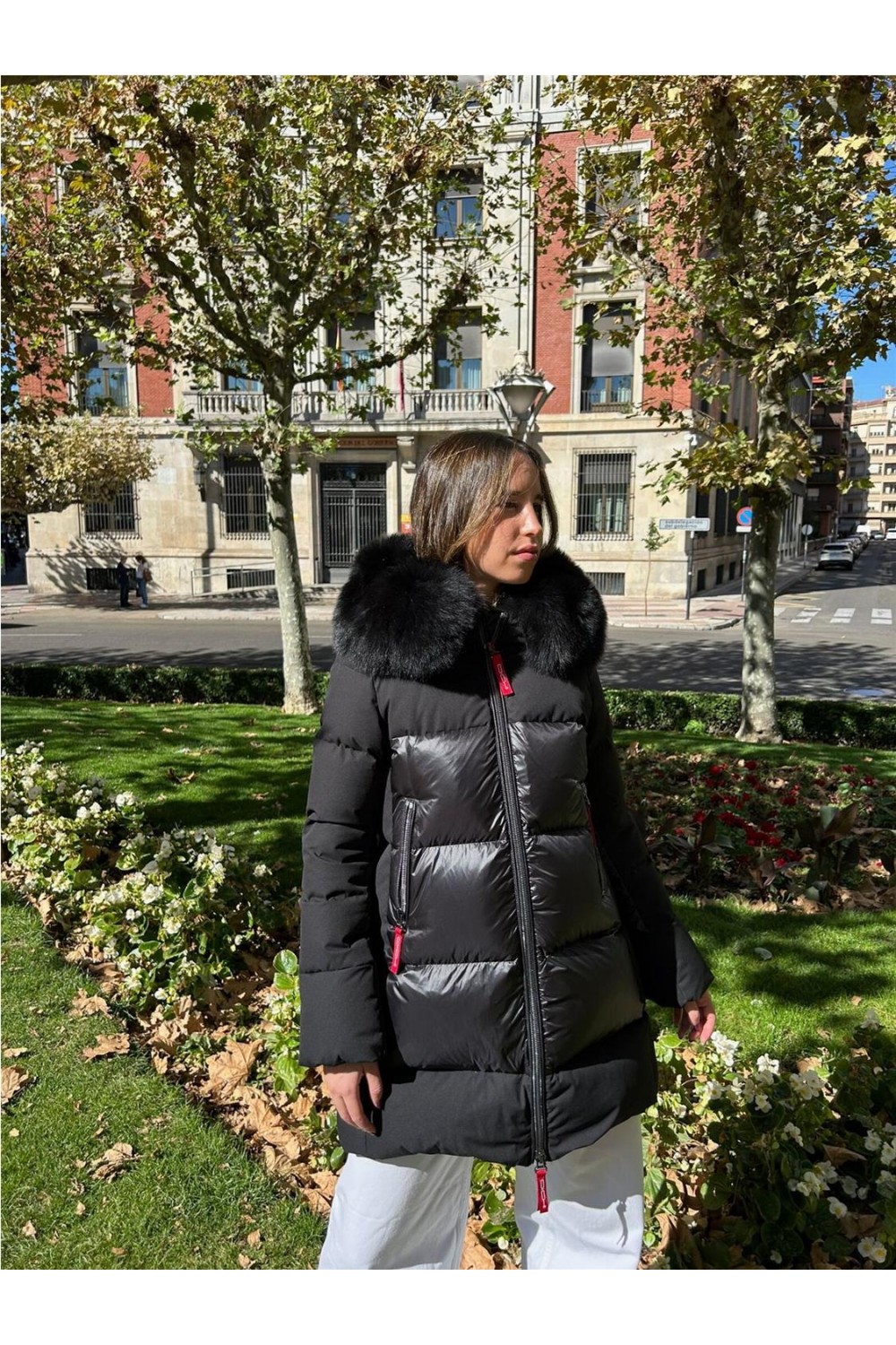 Plumas largo medio de mujer LOREA... Plumas largo medio de mujer LOREA...