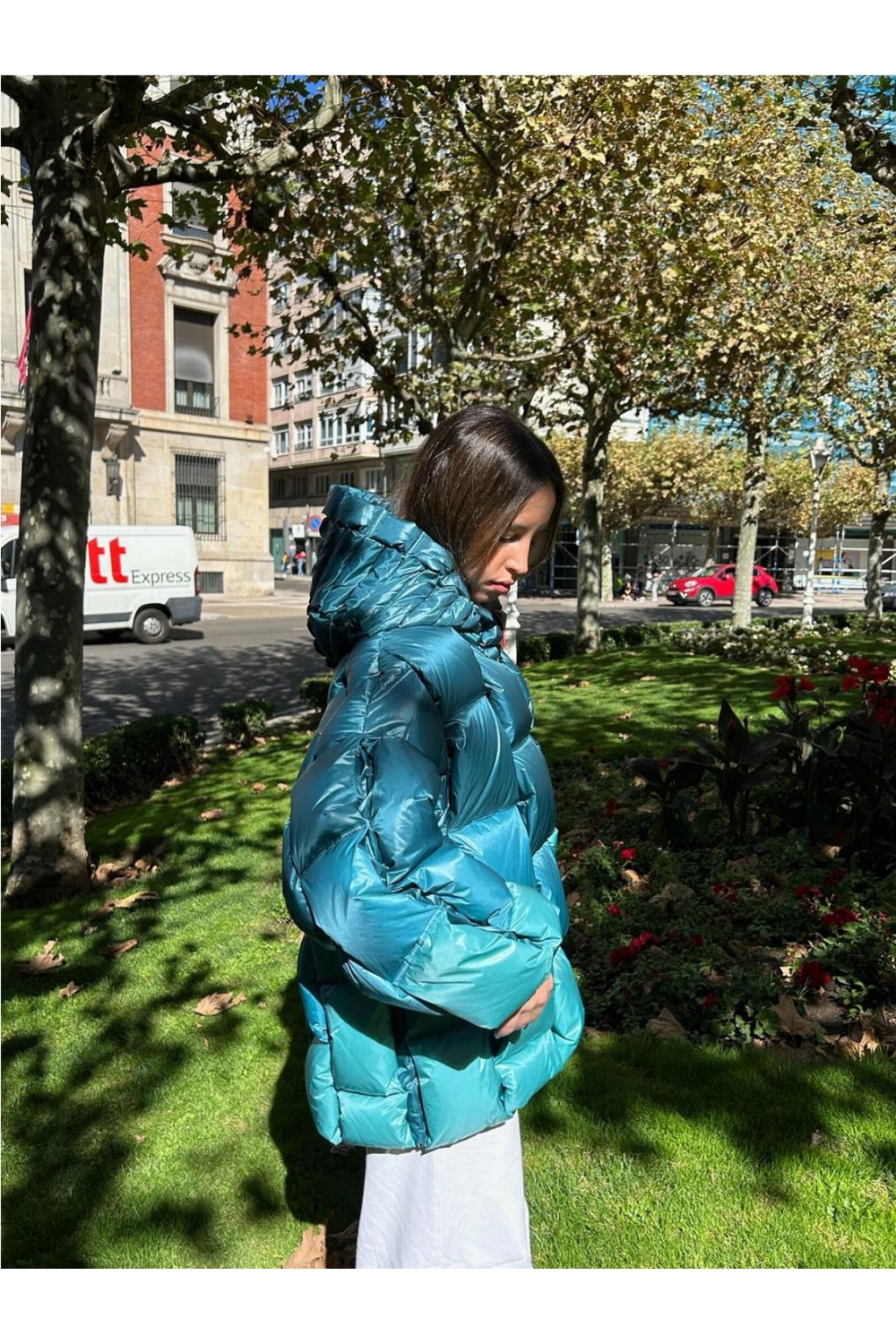 Plumas corto de mujer MAYRA Dichi... Plumas corto de mujer MAYRA Dichi...