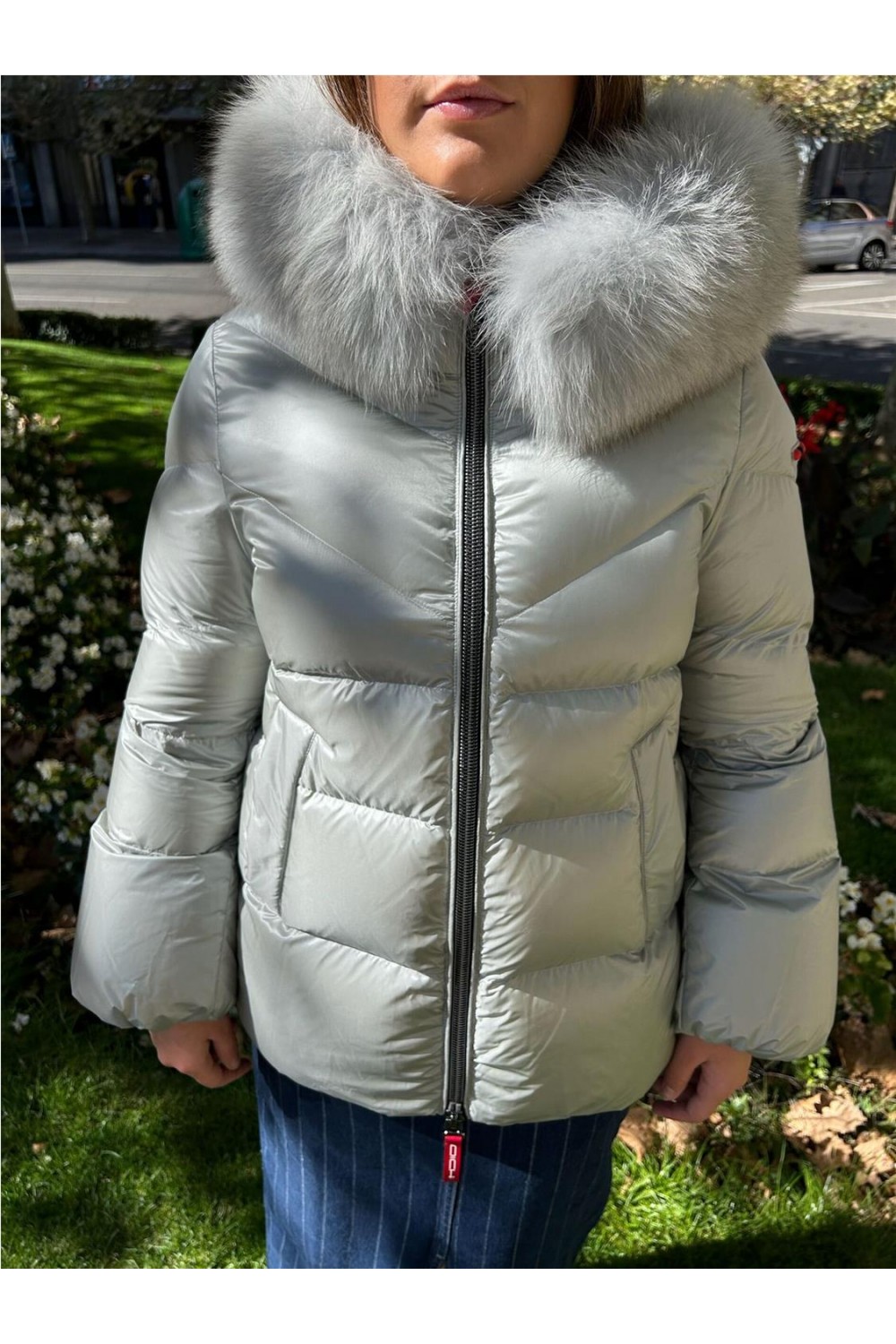 Plumas corto de mujer RANDY Dichi... Plumas corto de mujer RANDY Dichi...