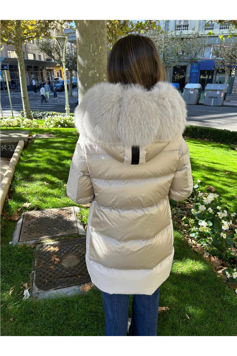 Plumas largo medio de mujer STEFFIE... Plumas largo medio de mujer STEFFIE...