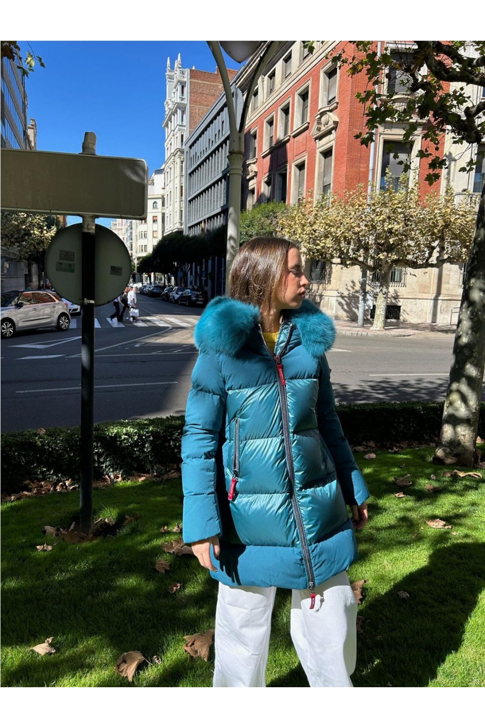 Plumas largo medio de mujer STEFFIE... Plumas largo medio de mujer STEFFIE...