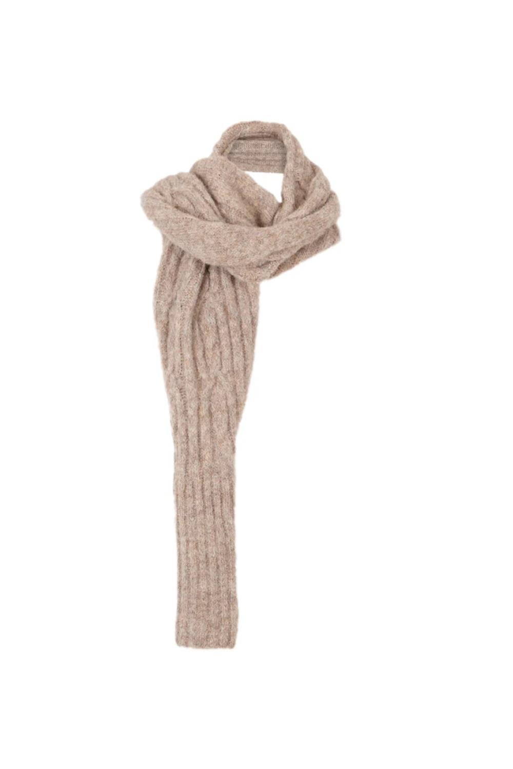 Bufanda de mujer de punto Is Coming... Bufanda de mujer de punto Is Coming...