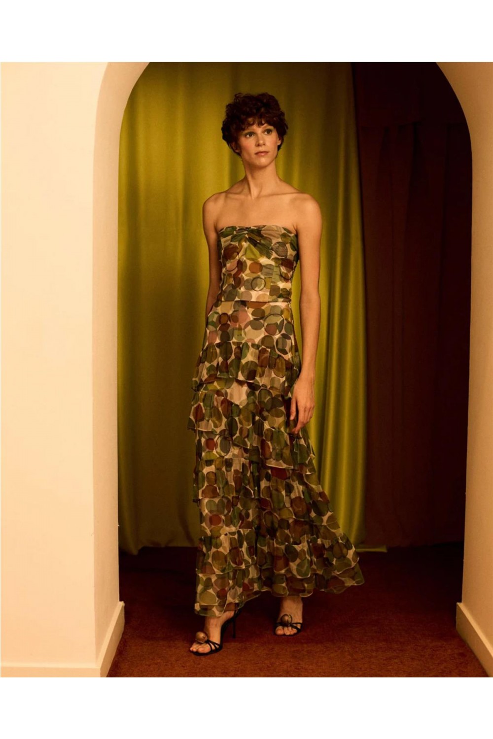 Falda larga de mujer círculos Is... Falda larga de mujer círculos Is...