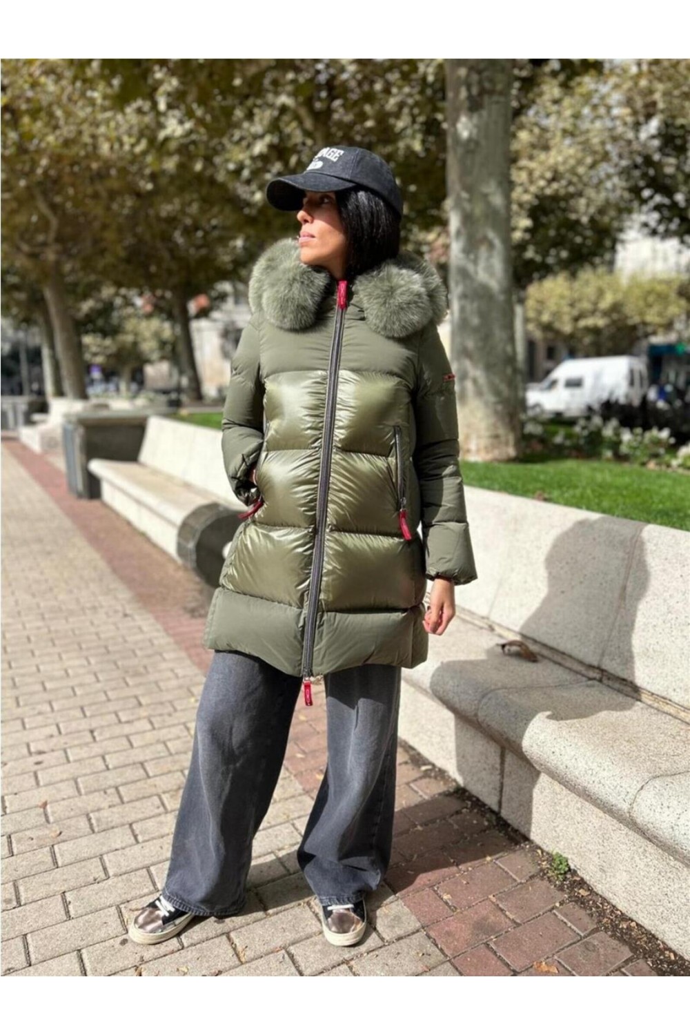 Plumas largo medio de mujer STEFFIE... Plumas largo medio de mujer STEFFIE...