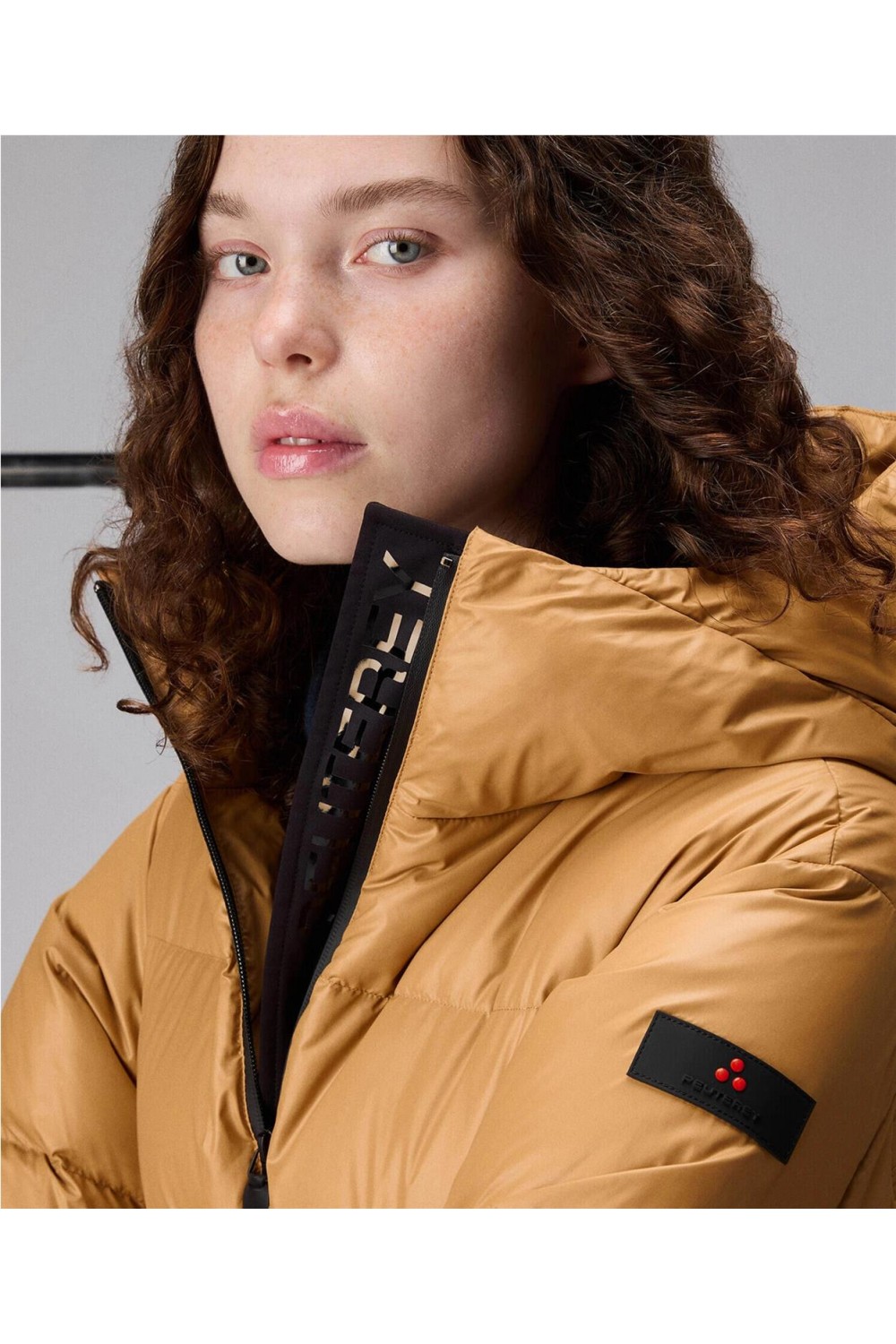 Plumas largo de mujer... 2