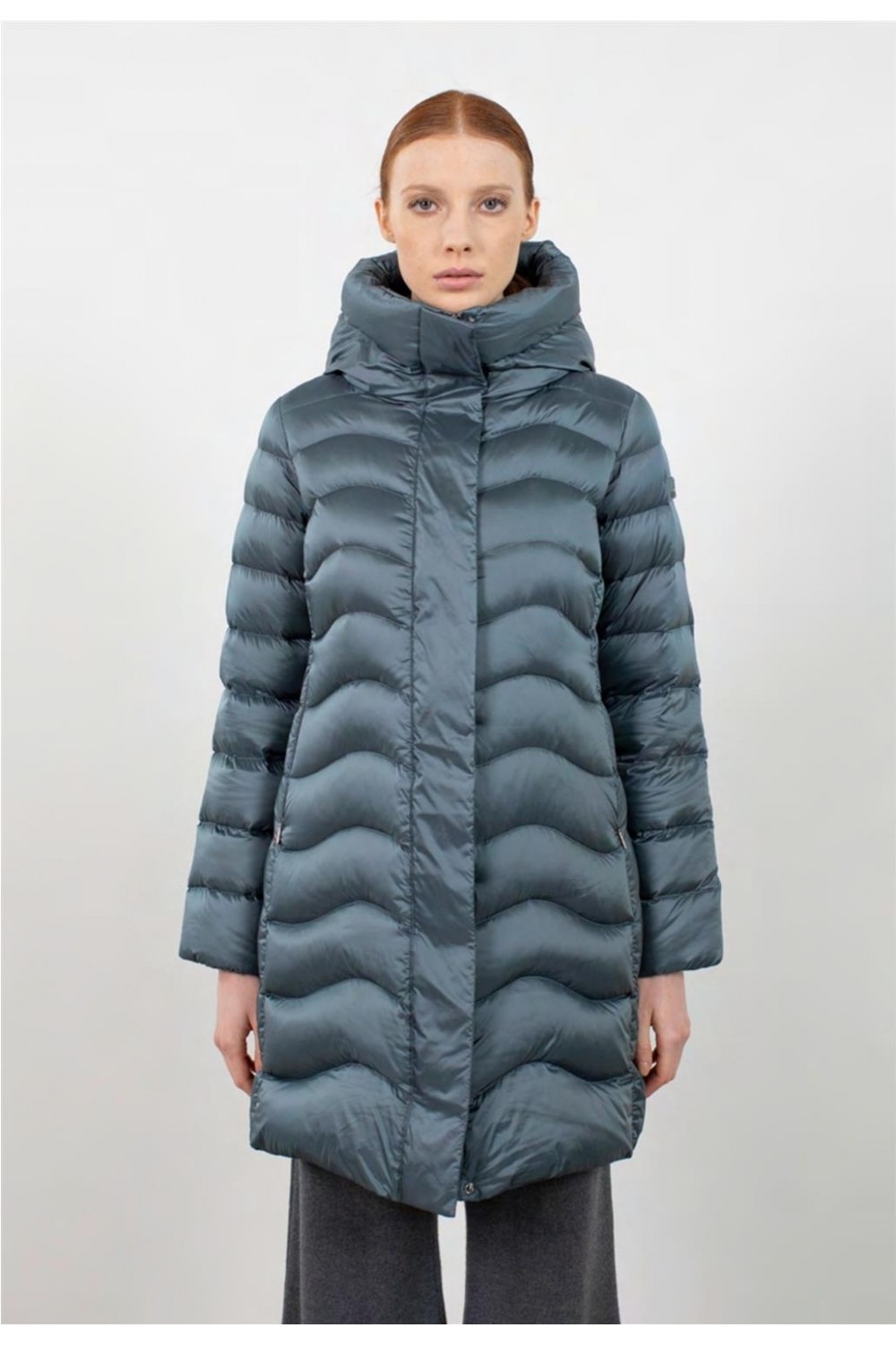 Plumas de largo tres...