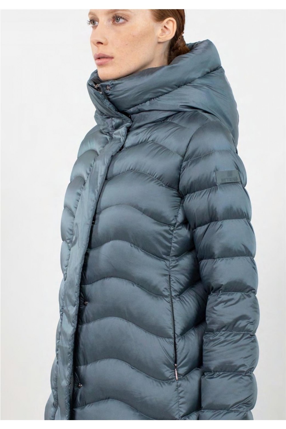 Plumas de largo tres... 2