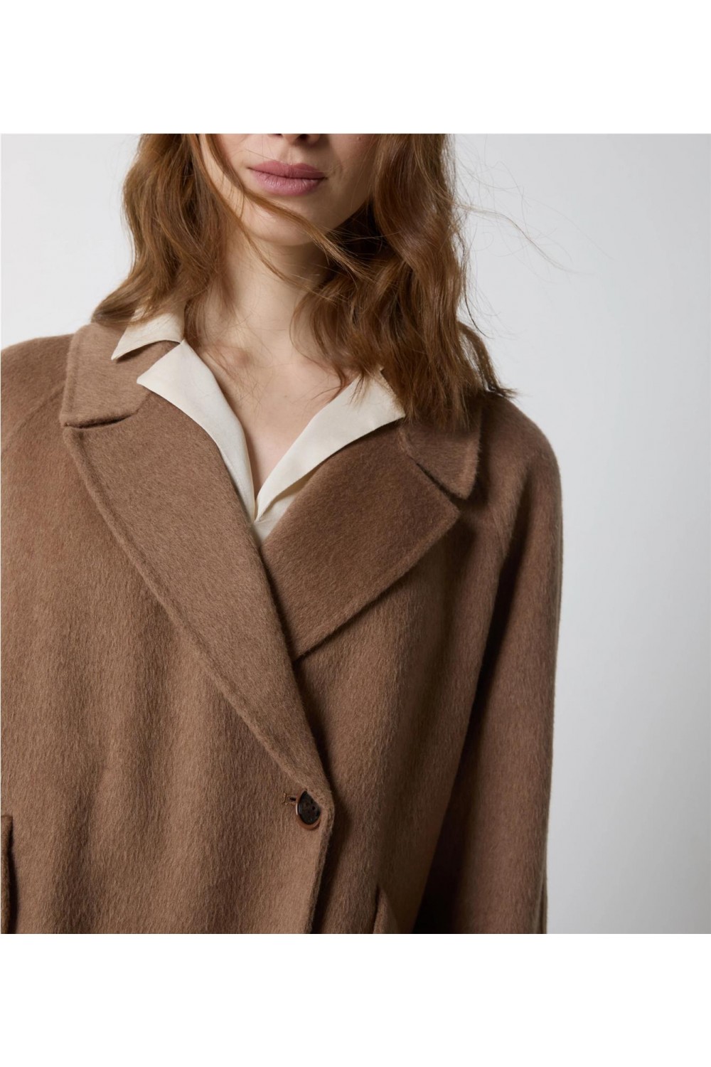 Abrigo corto de mujer... 2