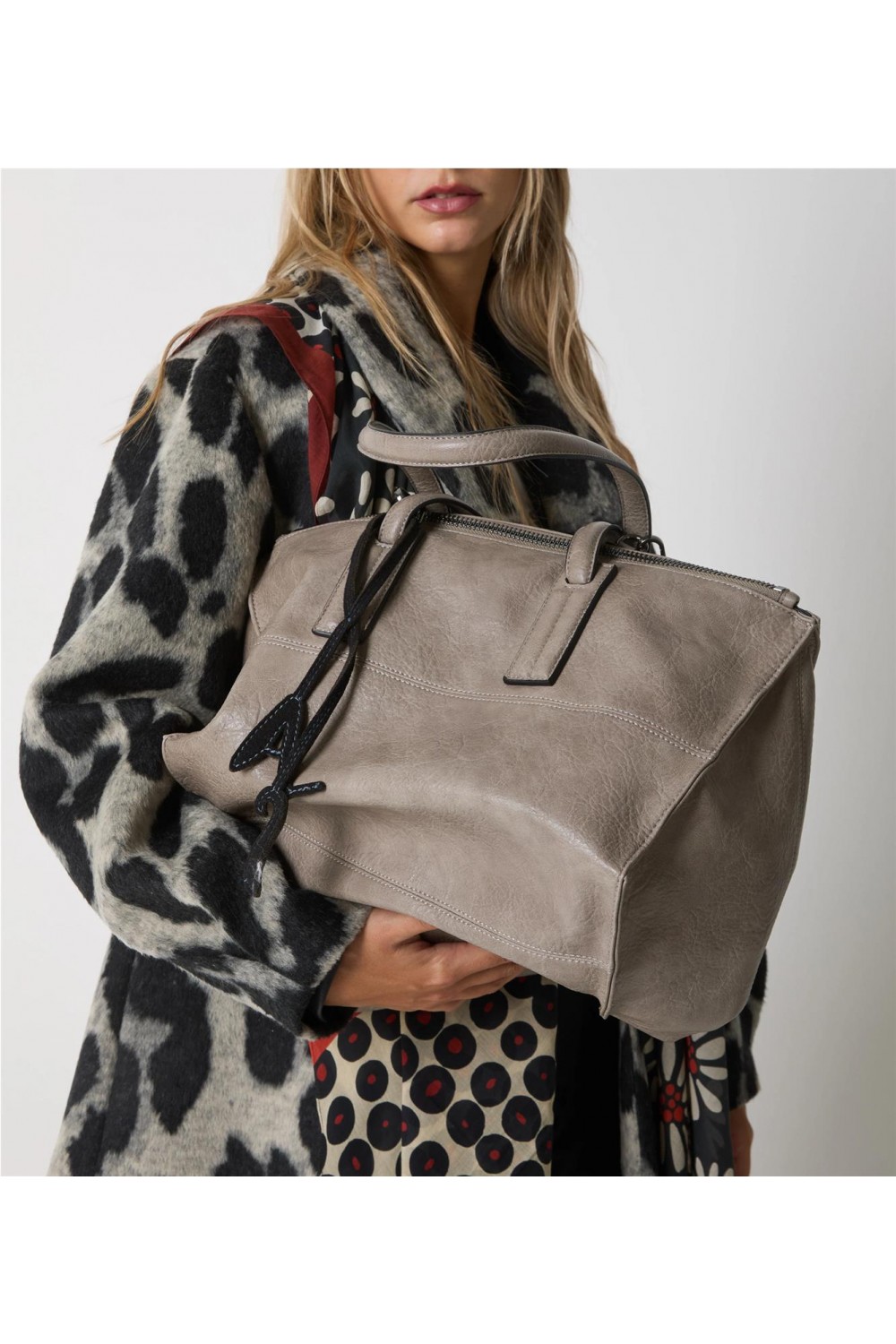 Bolso shopping de mujer...