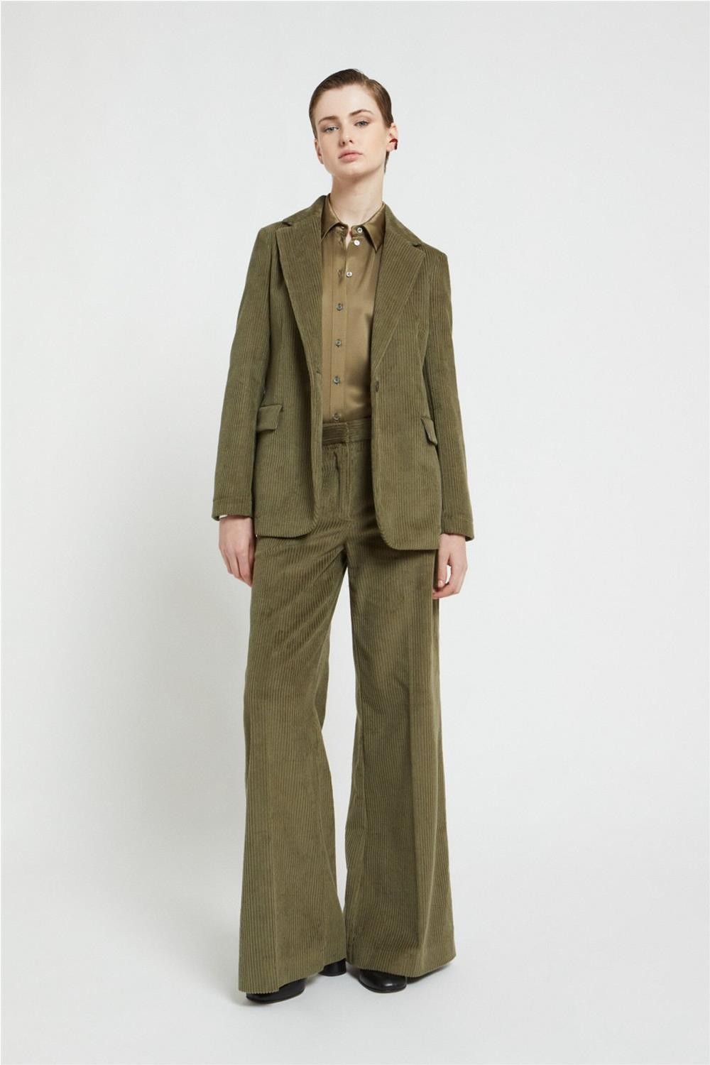 Pantalón de pana de mujer... 2