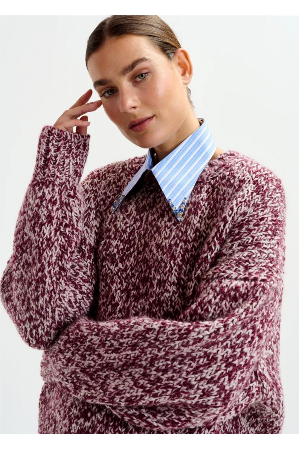 Cuello de mujer IPLAIN...