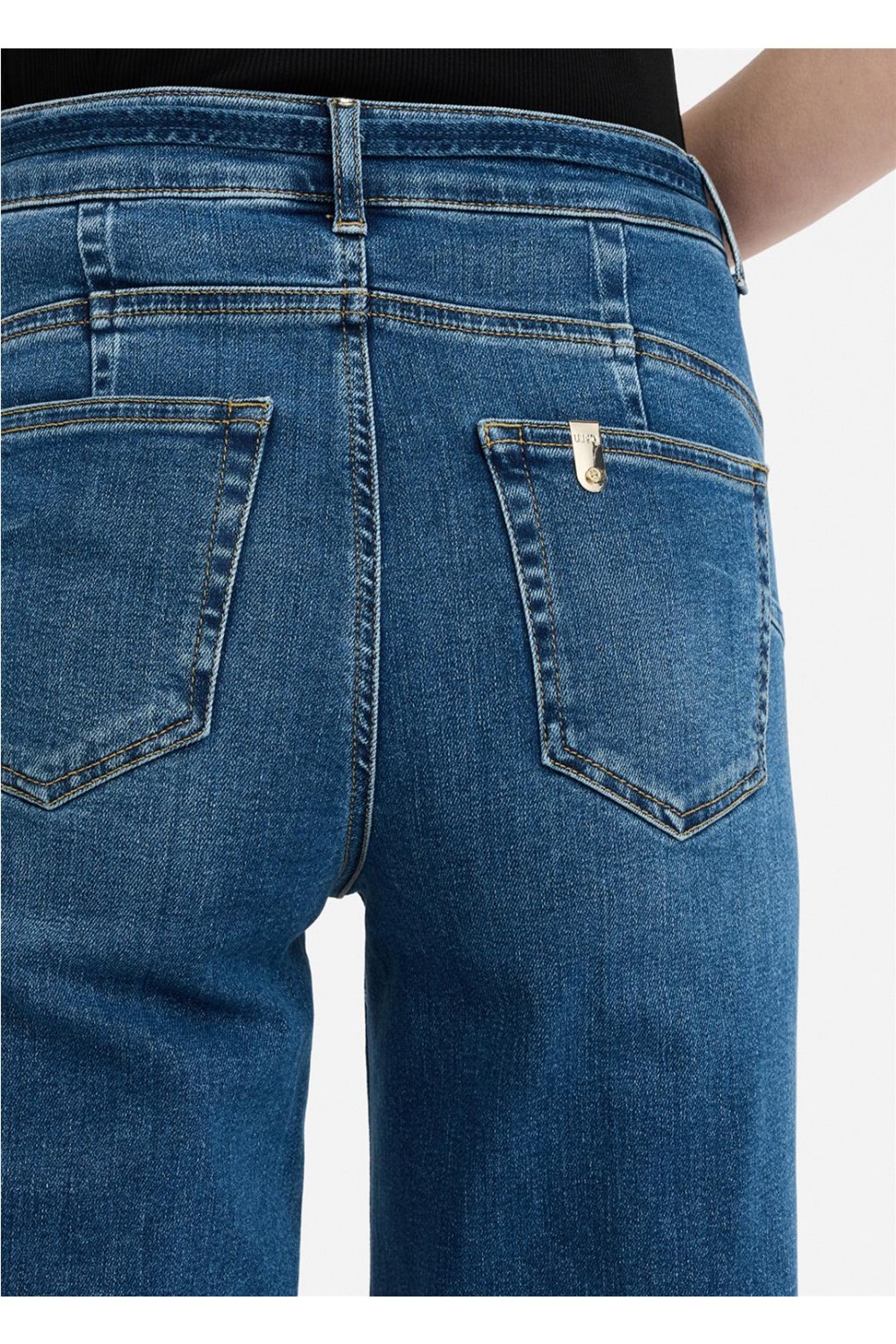 Pantalón vaquero de mujer... 2