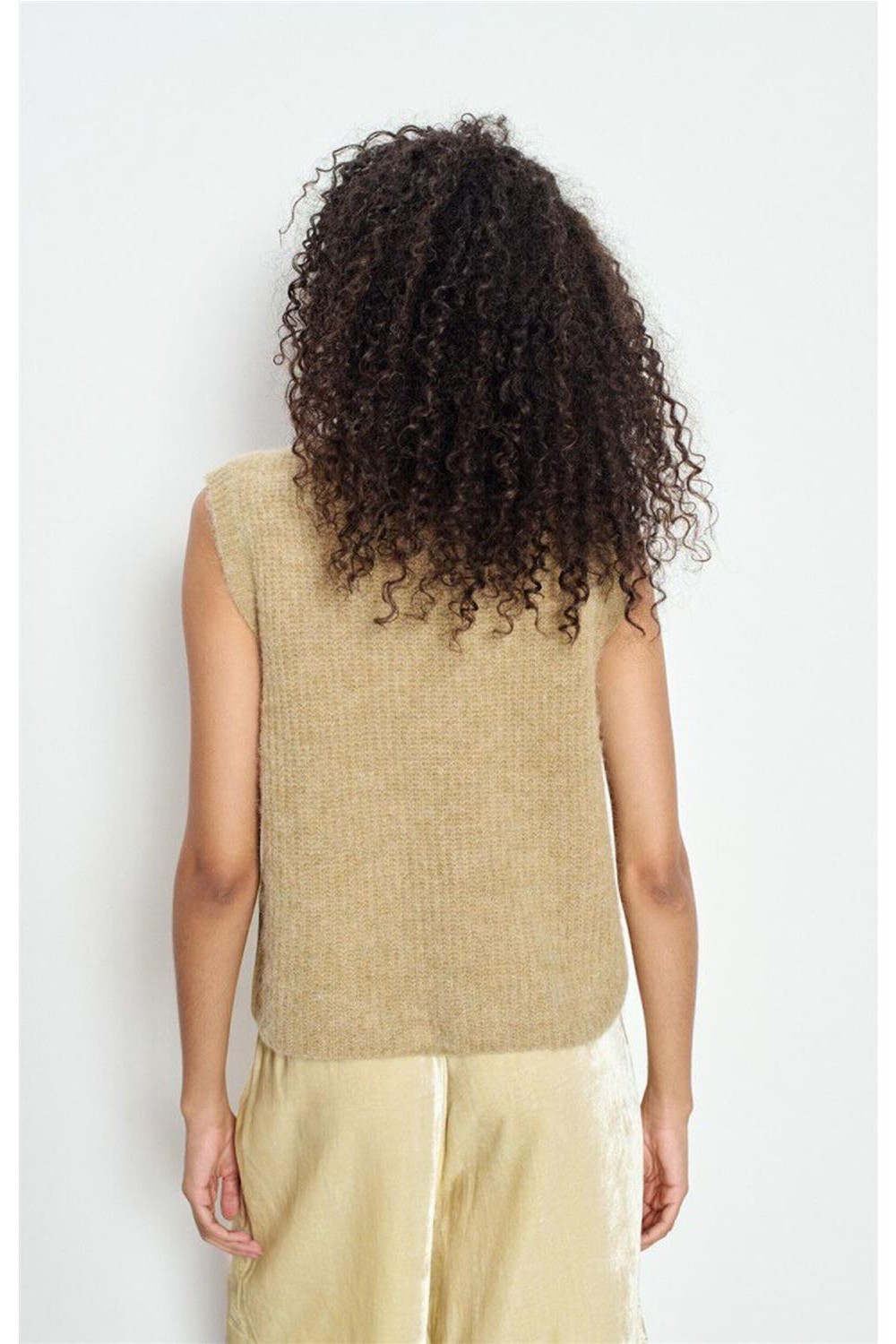 Chaleco de punto de mujer... 2