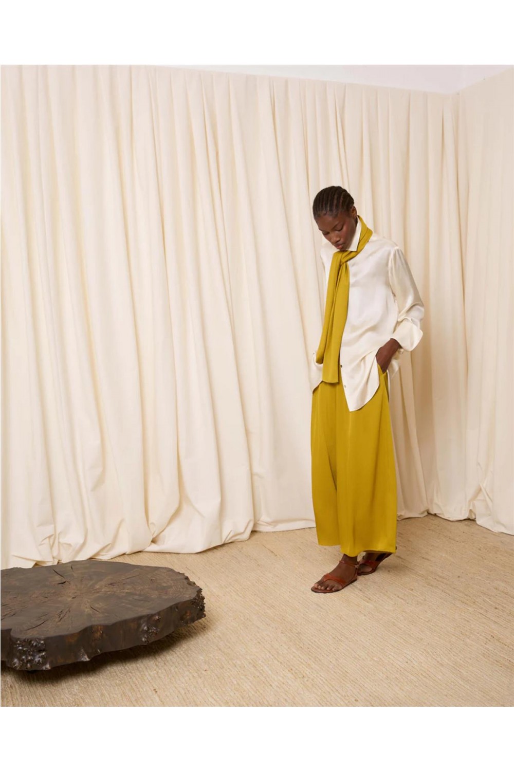 Pantalón de vestir de mujer... 2