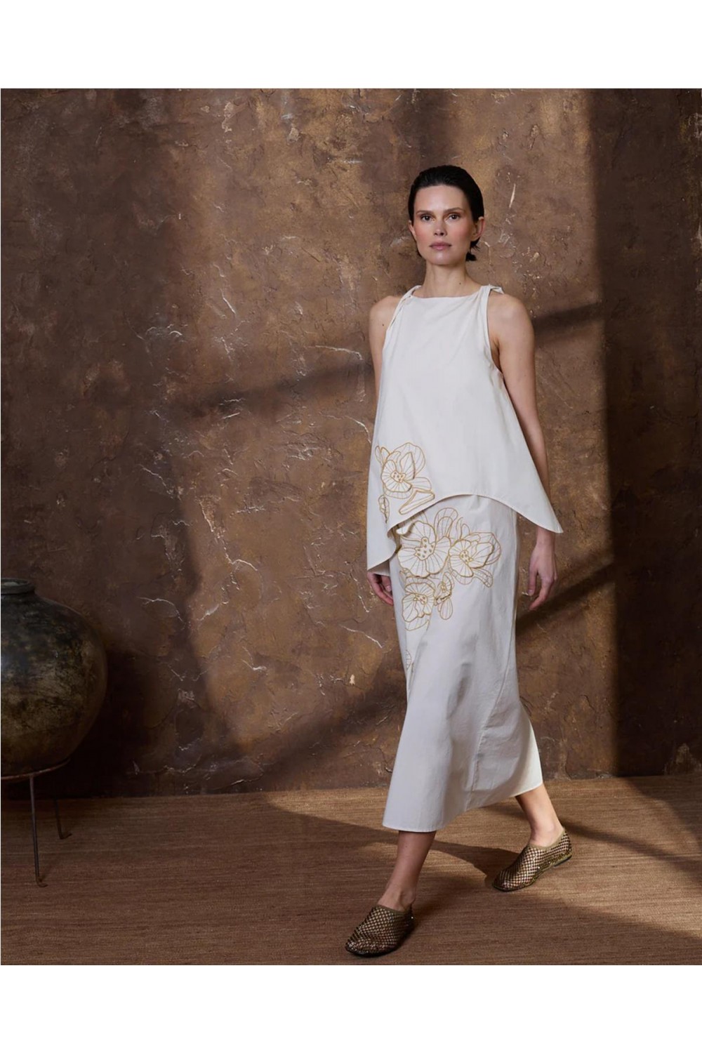 Vestido midi de mujer...