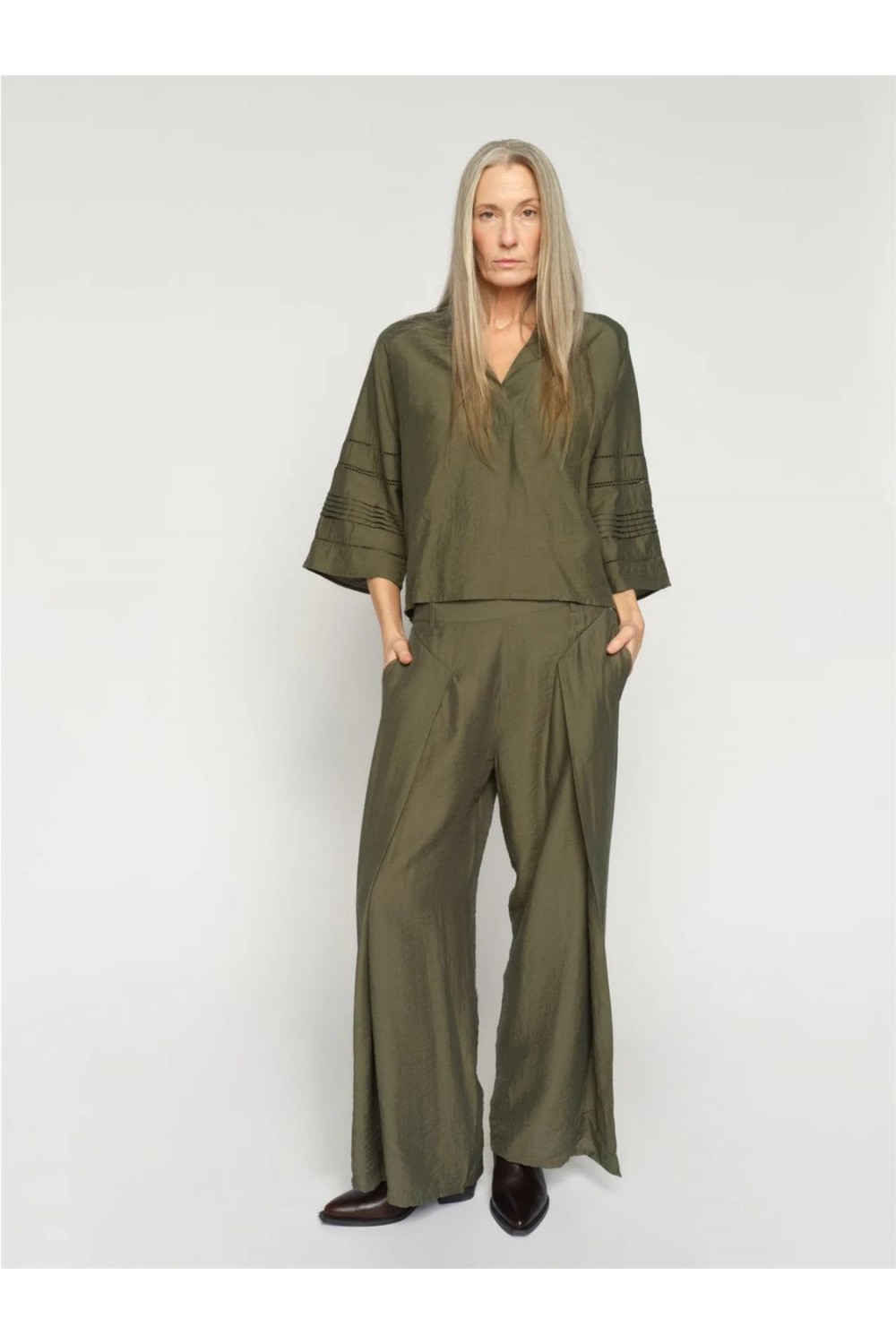 Pantalón vestir de mujer...