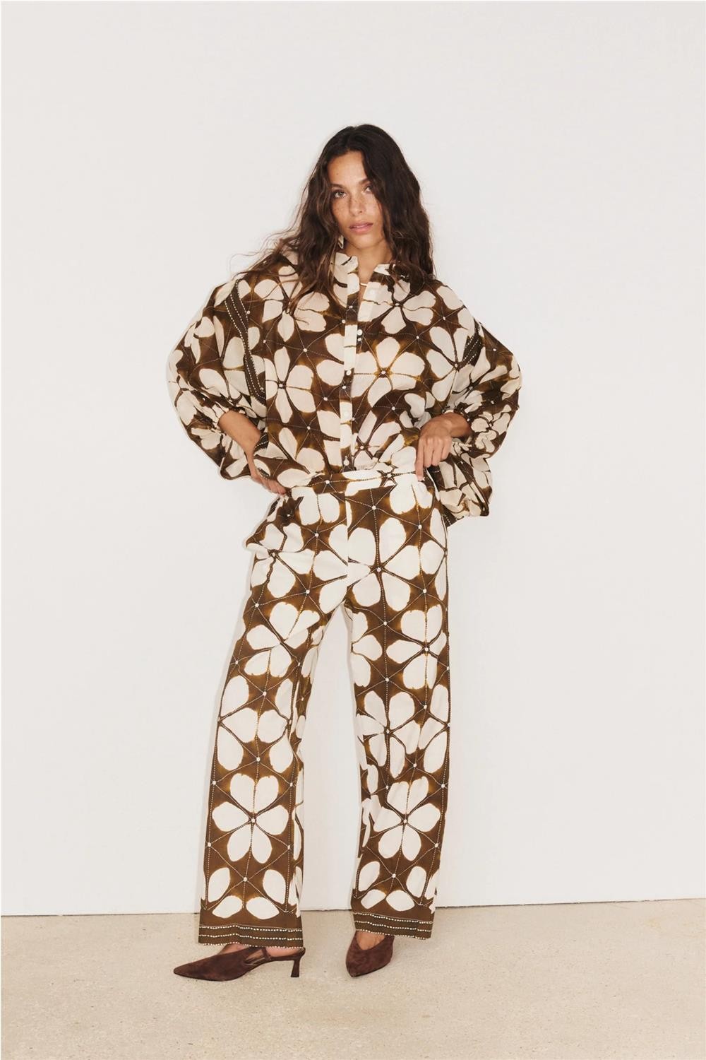 Camisa de mujer LOTUS...