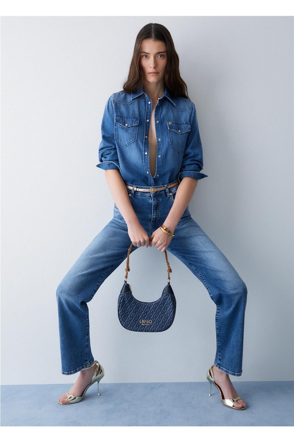 Pantalón vaquero de mujer...