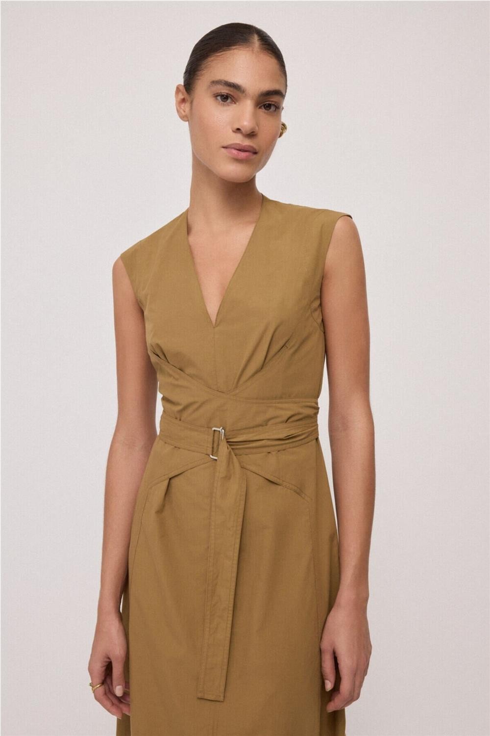 Vestido midi de mujer... 2