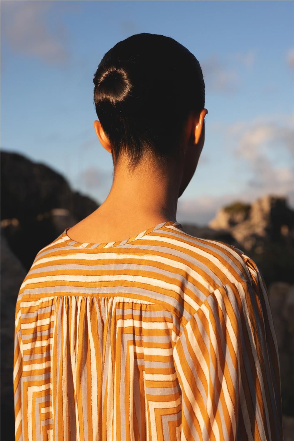 Vestido largo de mujer... 2