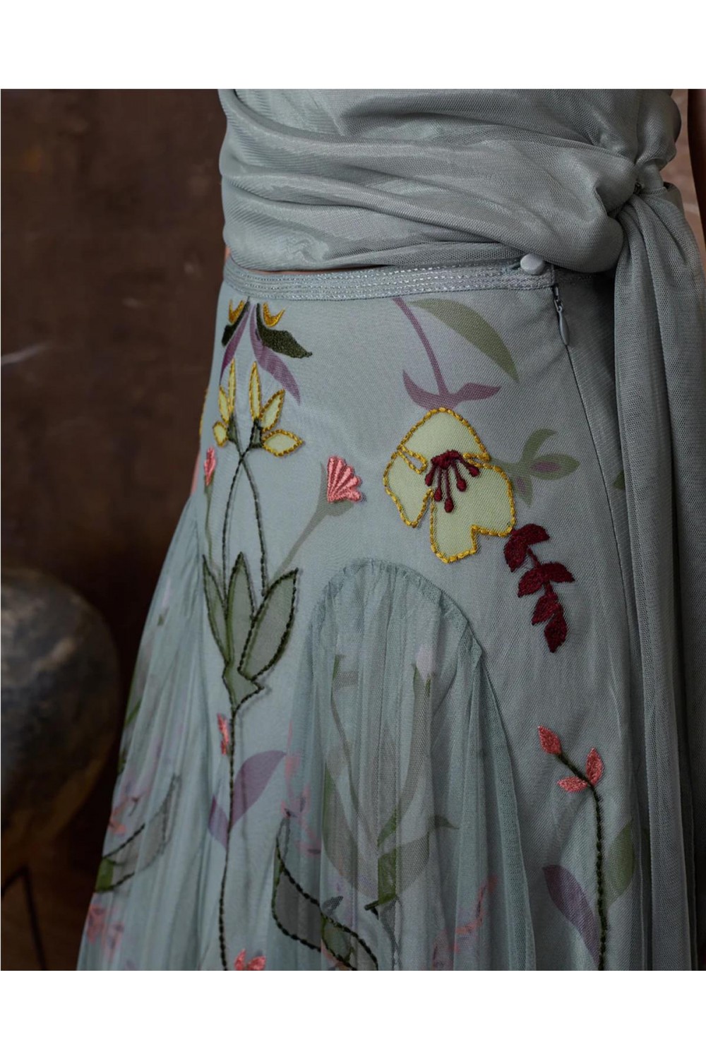 Falda larga de mujer... 2