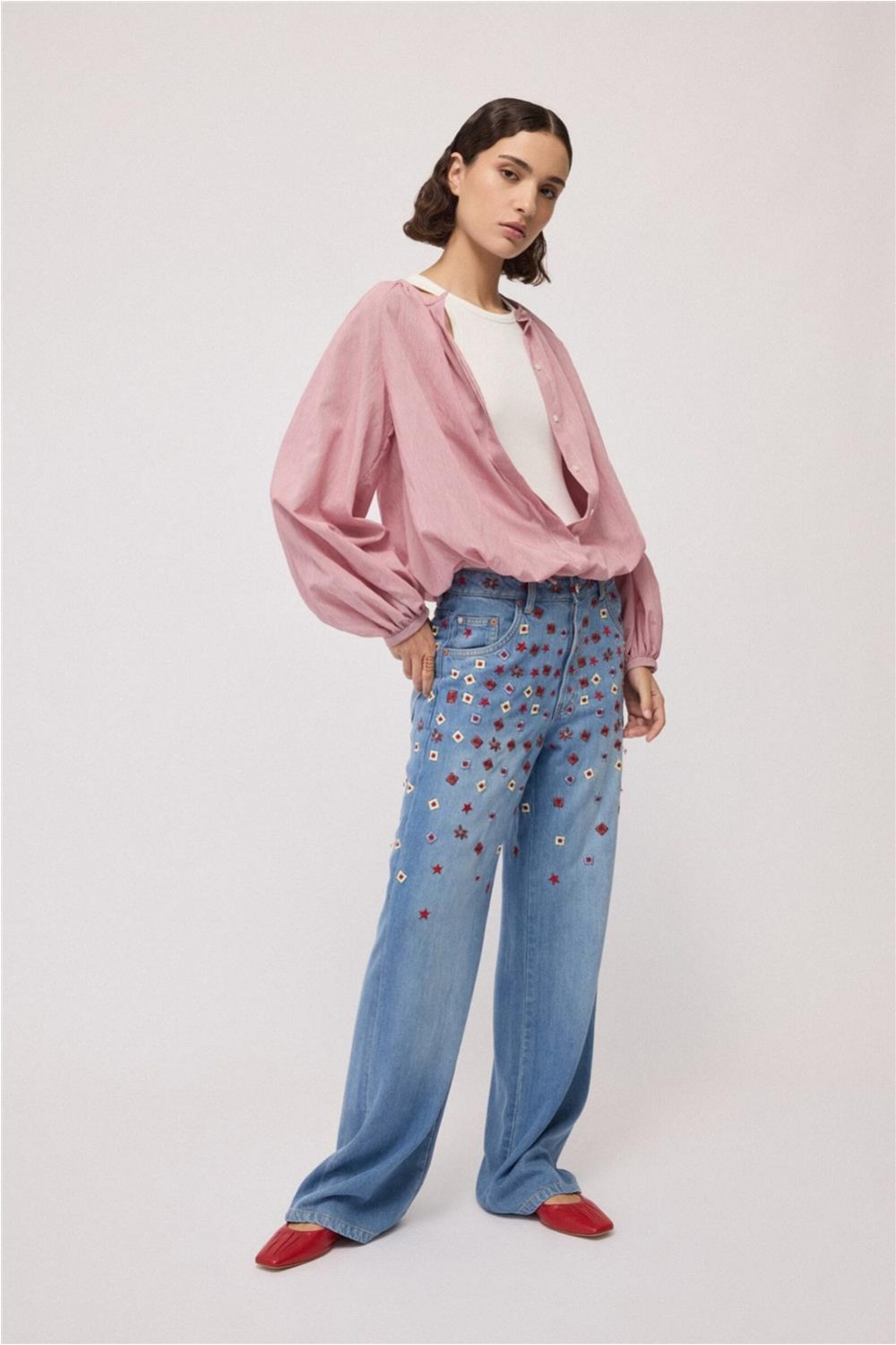 Camisa de mujer romántica...