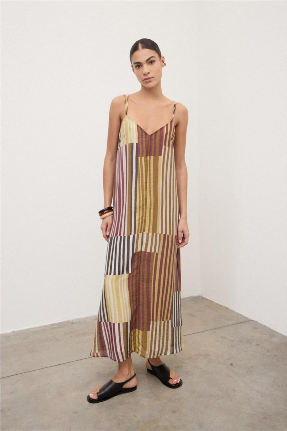 Vestido largo de mujer...