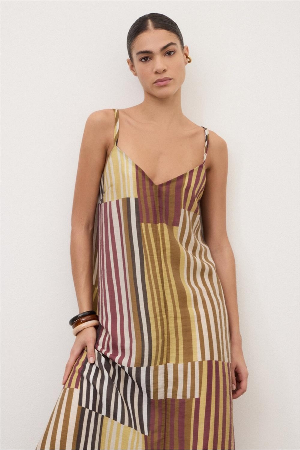 Vestido largo de mujer... 2