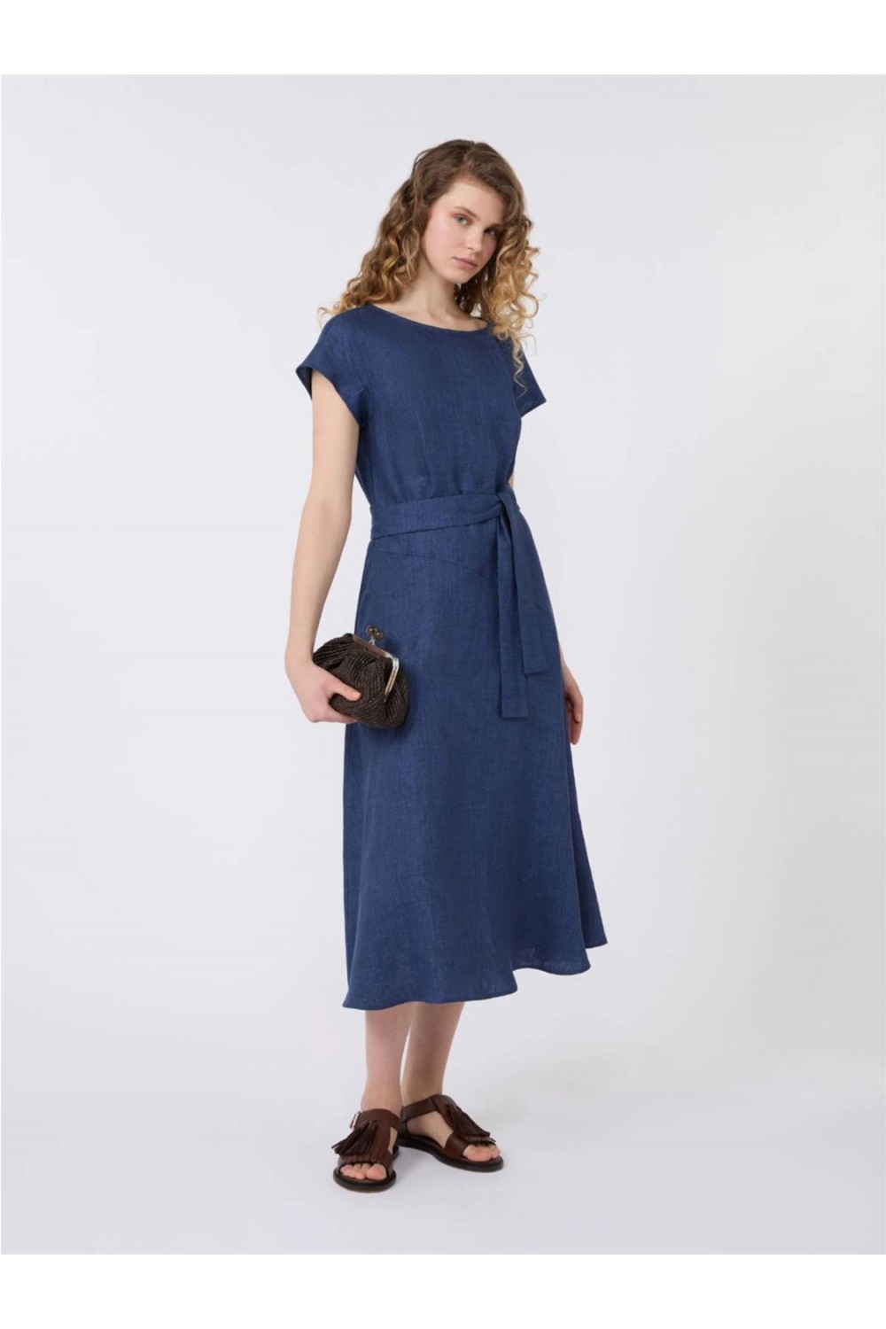 Vestido midi de mujer...