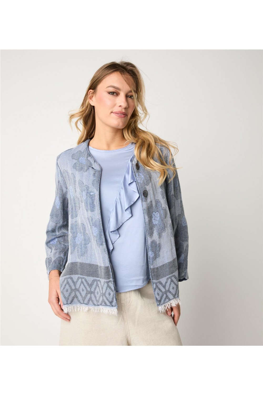 Chaqueta de punto de mujer...