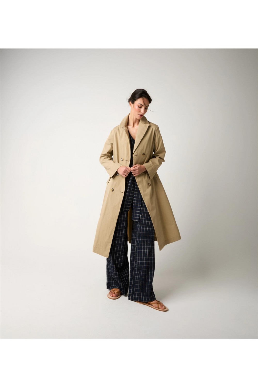 Gabardina de mujer... 2