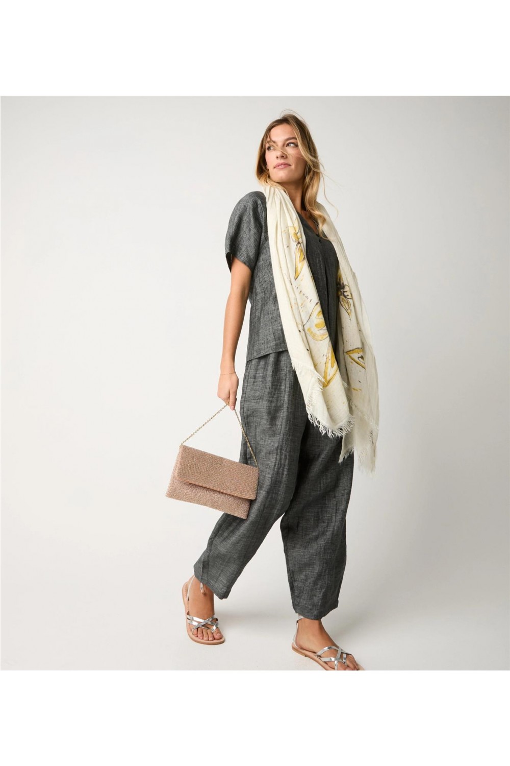 Pantalón vestir de mujer...