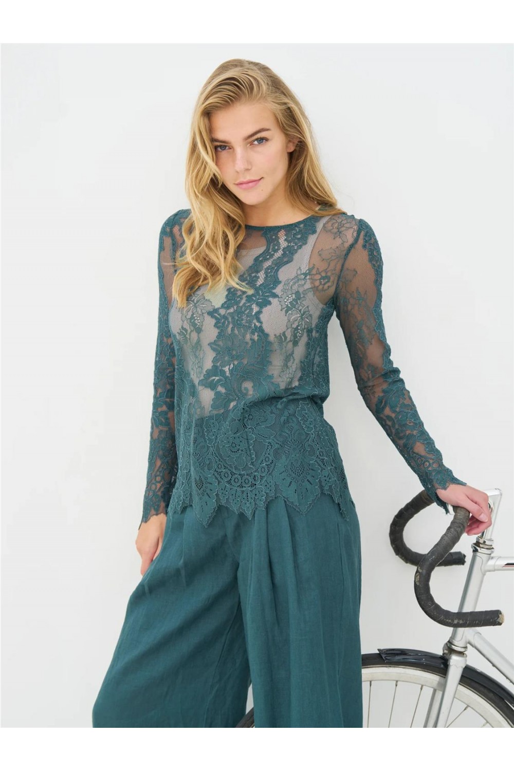 Camiseta de mujer CHARLOTTE...