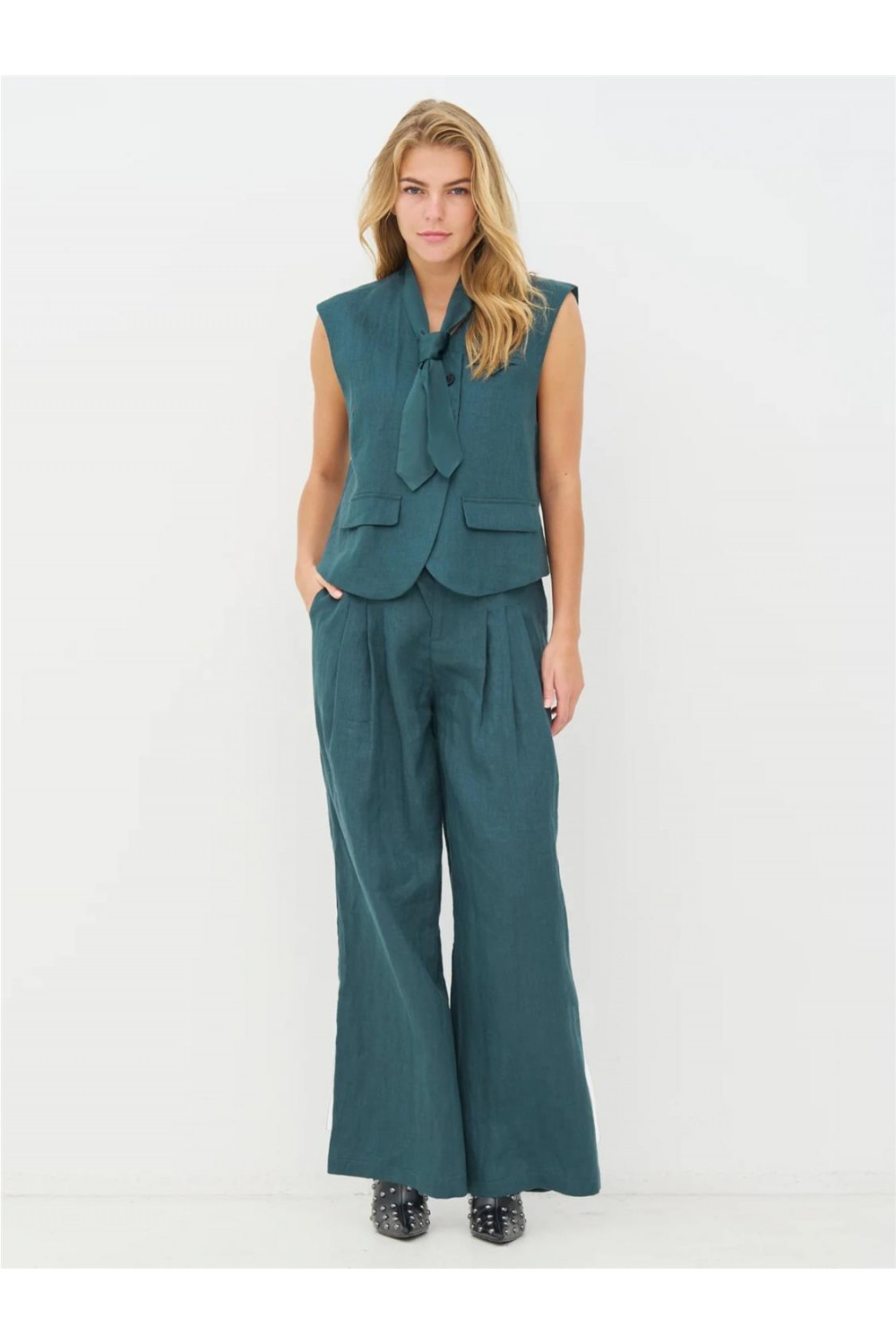 Pantalón de vestir de mujer...