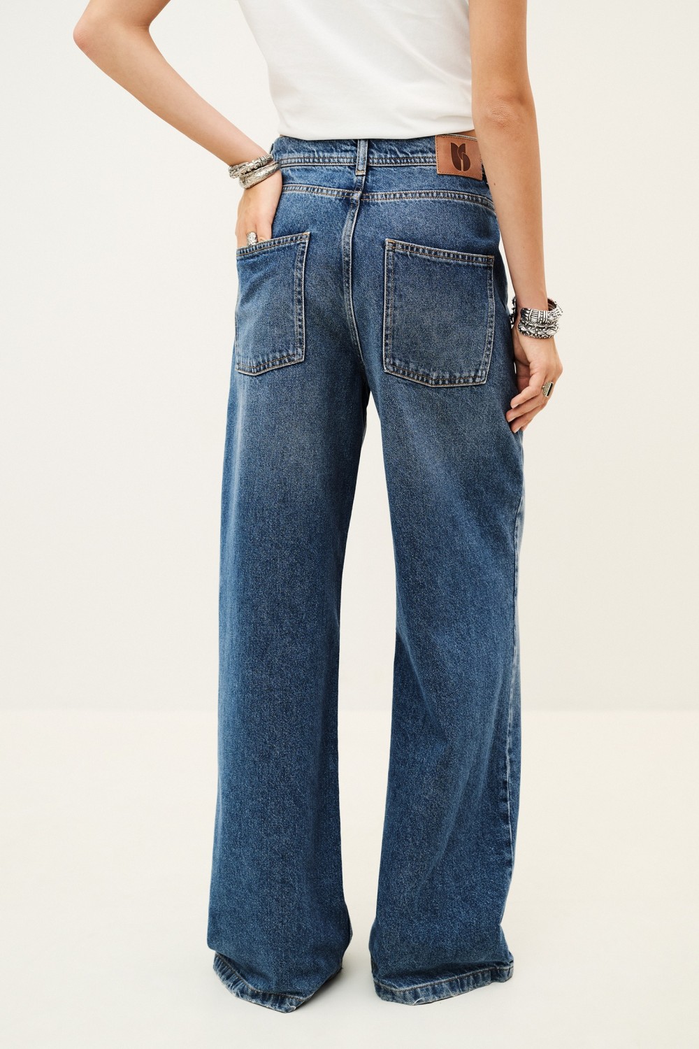 Pantalón vaquero de mujer... 2