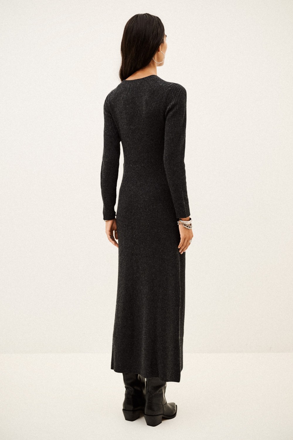 Vestido largo de mujer... 2