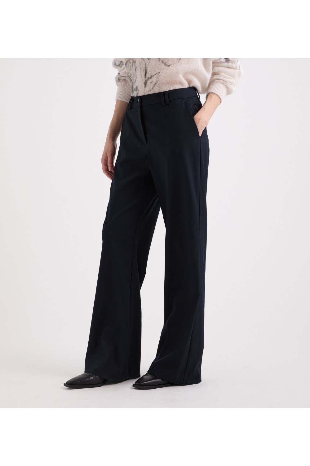 Pantalón de vestir de mujer...