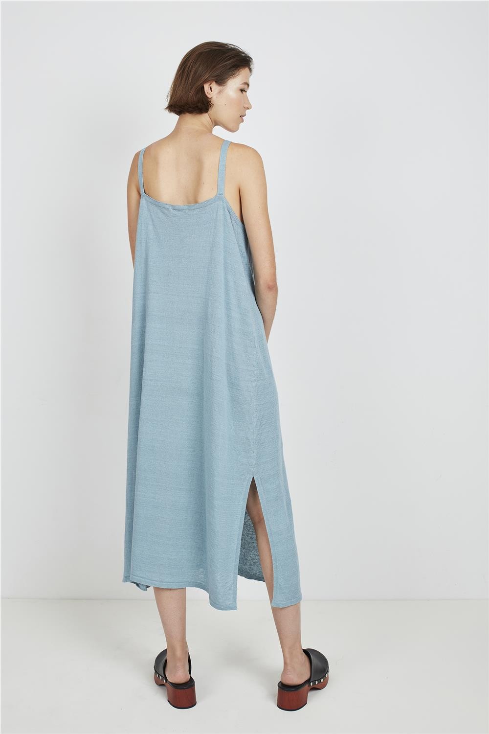 Vestido de mujer aberturas... 2