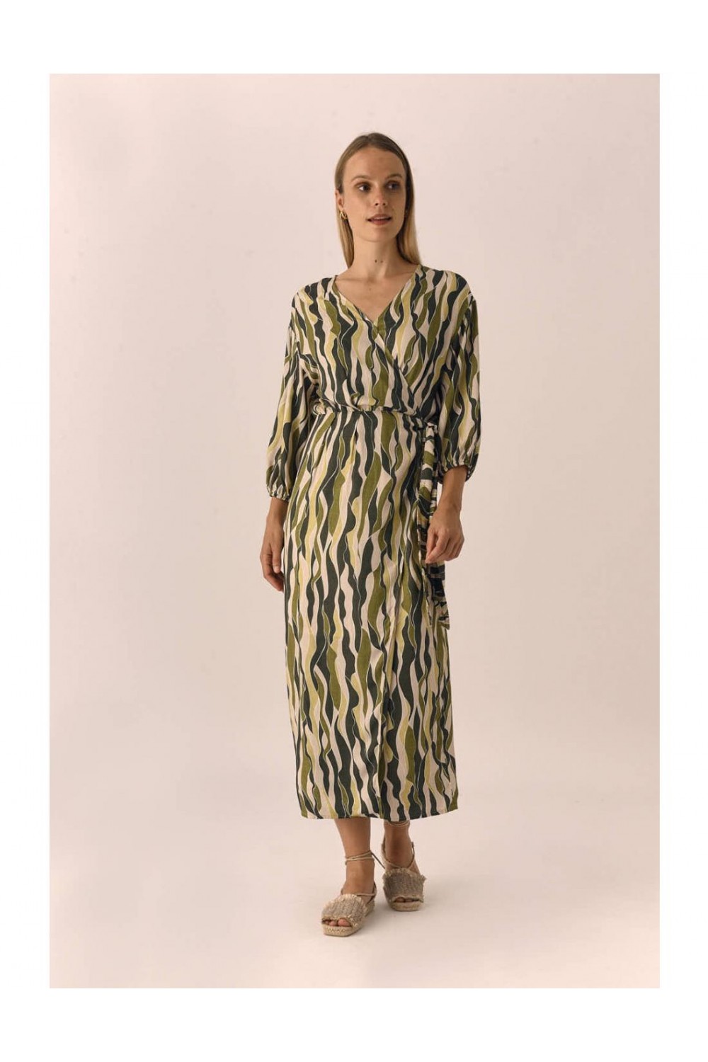 Vestido de mujer Varo...